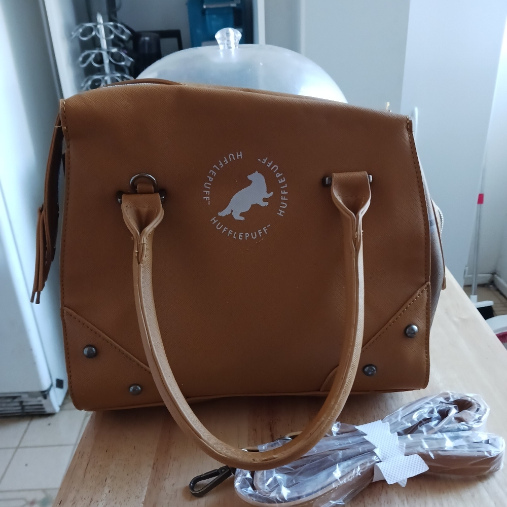 Officially Licensed Harry Potter Purse - Hufflepuff